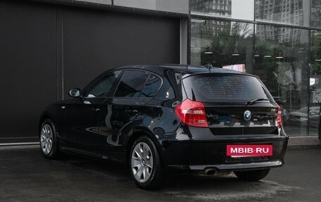 BMW 1 серия, 2009 год, 750 000 рублей, 7 фотография