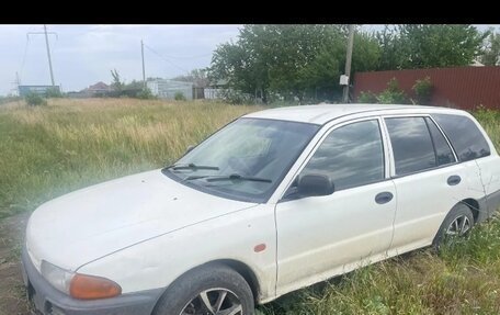 Mitsubishi Libero I рестайлинг, 2000 год, 110 000 рублей, 32 фотография