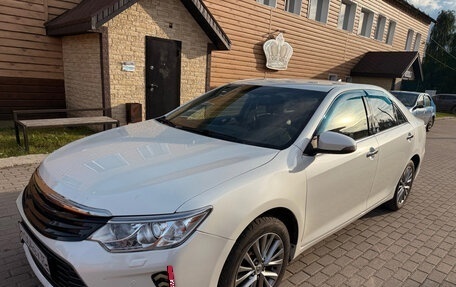 Toyota Camry, 2016 год, 2 490 000 рублей, 13 фотография