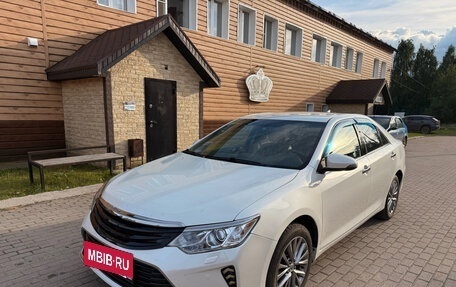 Toyota Camry, 2016 год, 2 490 000 рублей, 12 фотография
