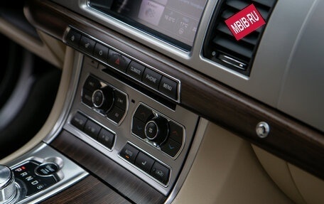 Jaguar XF I рестайлинг, 2013 год, 1 348 000 рублей, 13 фотография