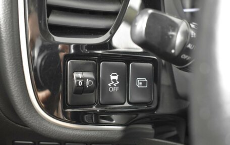 Mitsubishi Outlander III рестайлинг 3, 2014 год, 1 670 200 рублей, 23 фотография
