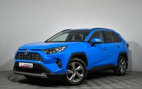Toyota RAV4, 2021 год, 3 100 000 рублей, 1 фотография