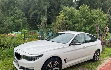 BMW 3 серия, 2019 год, 2 450 000 рублей, 2 фотография