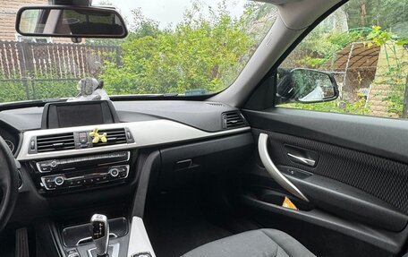 BMW 3 серия, 2019 год, 2 450 000 рублей, 6 фотография