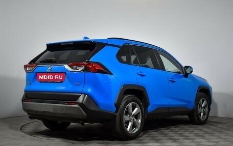 Toyota RAV4, 2021 год, 3 100 000 рублей, 5 фотография