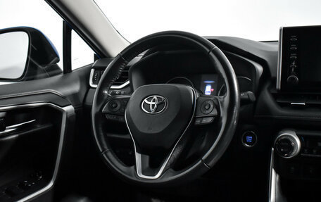 Toyota RAV4, 2021 год, 3 100 000 рублей, 16 фотография
