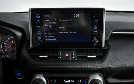 Toyota RAV4, 2021 год, 3 100 000 рублей, 17 фотография