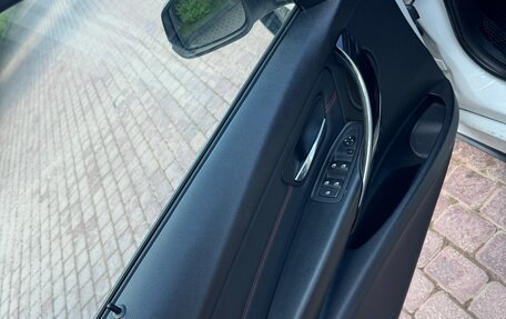 BMW 3 серия, 2012 год, 1 800 000 рублей, 13 фотография