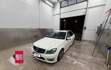 Mercedes-Benz C-Класс, 2011 год, 1 100 000 рублей, 8 фотография