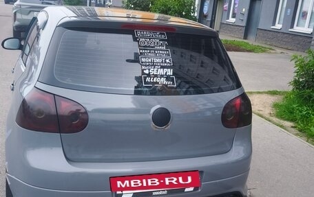Volkswagen Golf V, 2004 год, 405 000 рублей, 6 фотография