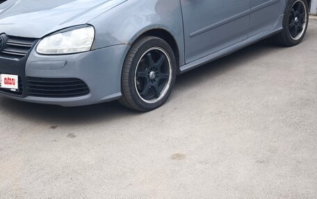 Volkswagen Golf V, 2004 год, 405 000 рублей, 15 фотография