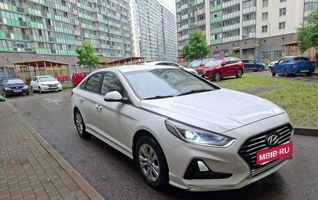 Hyundai Sonata VII, 2019 год, 850 000 рублей, 4 фотография