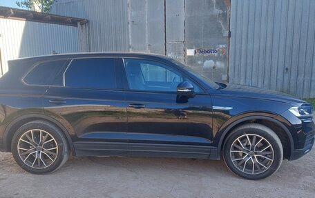 Volkswagen Touareg III, 2019 год, 8 фотография