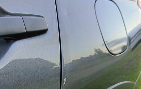 Mitsubishi Outlander III рестайлинг 3, 2018 год, 1 650 000 рублей, 10 фотография