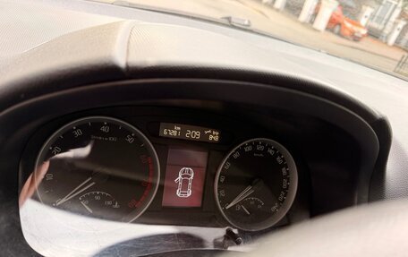 Skoda Roomster, 2009 год, 930 000 рублей, 18 фотография