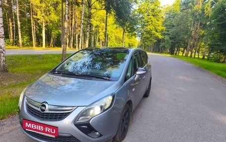 Opel Zafira C рестайлинг, 2013 год, 990 000 рублей, 9 фотография