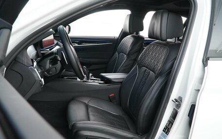 BMW 5 серия, 2020 год, 5 708 055 рублей, 11 фотография
