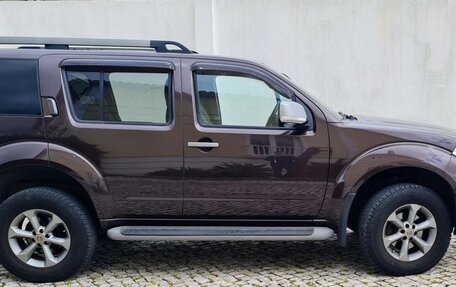 Nissan Pathfinder, 2013 год, 1 990 000 рублей, 4 фотография