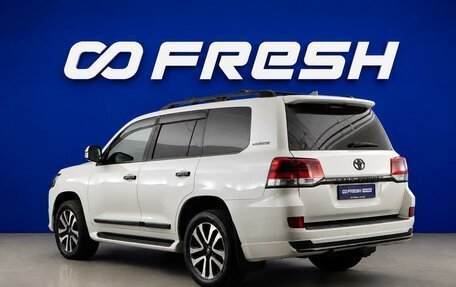 Toyota Land Cruiser 200, 2017 год, 4 232 055 рублей, 2 фотография