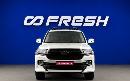 Toyota Land Cruiser 200, 2017 год, 4 232 055 рублей, 3 фотография