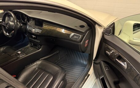Mercedes-Benz CLS, 2013 год, 2 550 000 рублей, 10 фотография