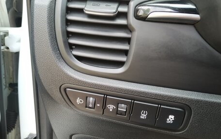 KIA Rio IV, 2019 год, 1 350 000 рублей, 15 фотография