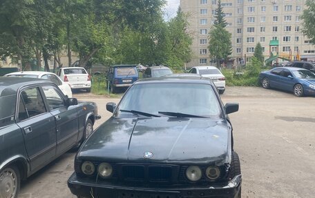 BMW 5 серия, 1988 год, 150 000 рублей, 2 фотография