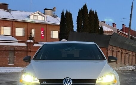 Volkswagen Golf R VII, 2016 год, 2 450 000 рублей, 4 фотография