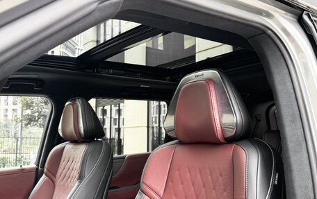 Infiniti QX80, 2026 год, 16 290 000 рублей, 25 фотография
