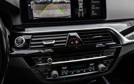 BMW 5 серия, 2020 год, 5 095 000 рублей, 17 фотография