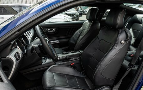Ford Mustang VI рестайлинг, 2015 год, 2 150 000 рублей, 12 фотография