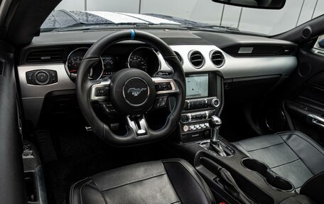 Ford Mustang VI рестайлинг, 2015 год, 2 150 000 рублей, 8 фотография