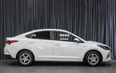 Hyundai Solaris II рестайлинг, 2022 год, 1 769 000 рублей, 5 фотография