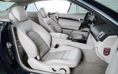 Mercedes-Benz E-Класс, 2014 год, 2 600 000 рублей, 8 фотография
