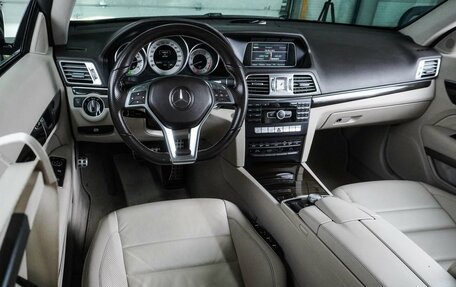 Mercedes-Benz E-Класс, 2014 год, 2 600 000 рублей, 6 фотография