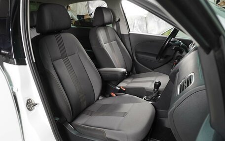 Volkswagen Polo VI (EU Market), 2017 год, 1 099 000 рублей, 8 фотография