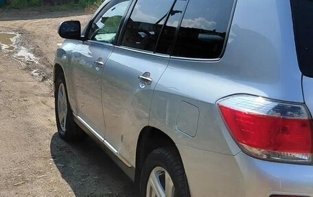 Toyota Highlander III, 2010 год, 1 849 000 рублей, 12 фотография