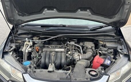 Honda Fit III, 2017 год, 889 000 рублей, 8 фотография