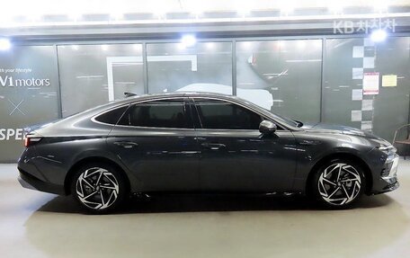 Hyundai Sonata VIII, 2023 год, 1 899 100 рублей, 2 фотография