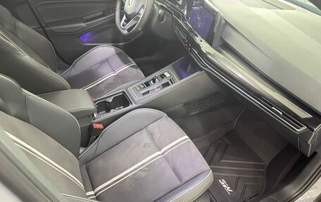 Volkswagen Golf VIII, 2023 год, 1 549 100 рублей, 11 фотография