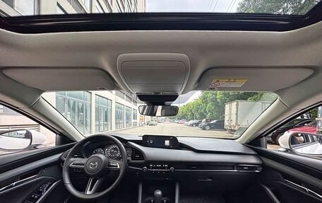 Mazda 3, 2026 год, 1 900 000 рублей, 9 фотография