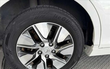 Honda Stepwgn IV, 2015 год, 1 300 000 рублей, 14 фотография