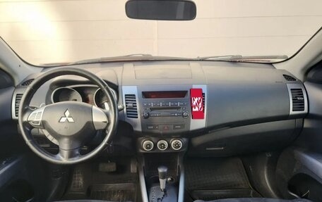 Mitsubishi Outlander III рестайлинг 3, 2008 год, 1 250 000 рублей, 12 фотография