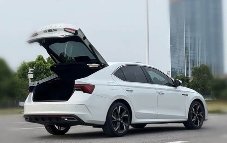 Skoda Octavia IV, 2023 год, 1 680 007 рублей, 8 фотография