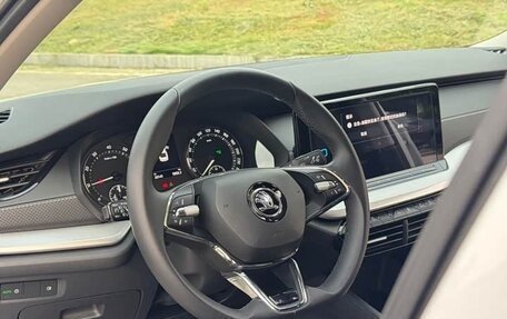Skoda Octavia IV, 2023 год, 1 680 007 рублей, 11 фотография