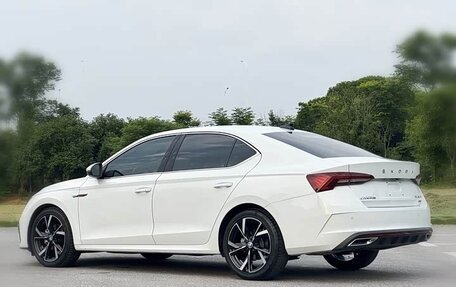 Skoda Octavia IV, 2023 год, 1 680 007 рублей, 6 фотография