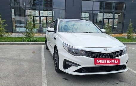 KIA Optima IV, 2019 год, 2 160 000 рублей, 6 фотография