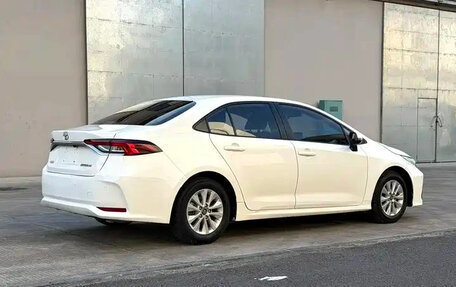 Toyota Corolla, 2024 год, 1 220 000 рублей, 6 фотография