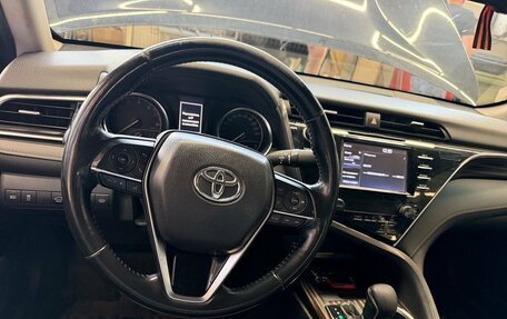 Toyota Camry, 2019 год, 2 385 000 рублей, 5 фотография
